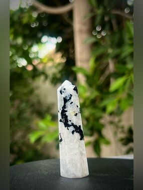Rainbow Moonstone Blue Flash Tower